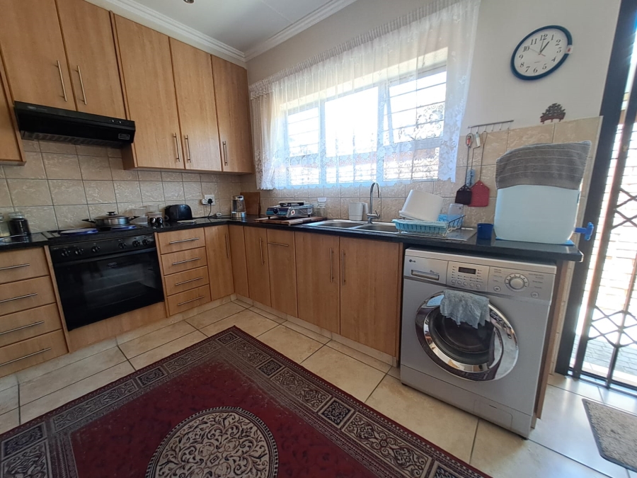 2 Bedroom Property for Sale in Dormehls Drift Western Cape